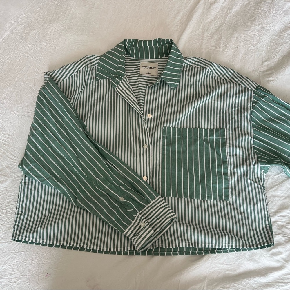 Abercrombie Oversized Cropped Poplin